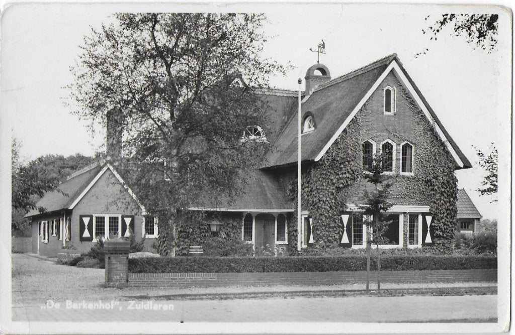 Zuidlaren berkenhof gelopen oude ansichtkaart ( a2485 ), Ophalen of Verzenden, 1960 tot 1980, Gelopen
