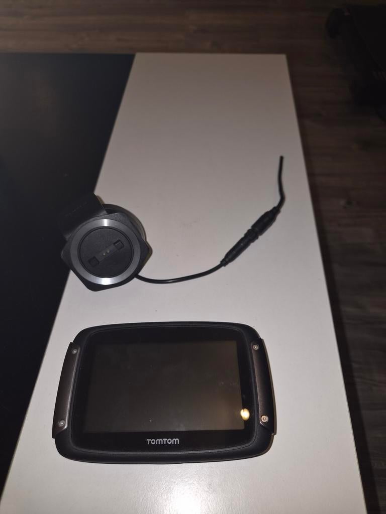 TomTom Rider 550 motor navigatie met RAM mount, Motoren, Accessoires | Navigatiesystemen, Ophalen of Verzenden, Gebruikt