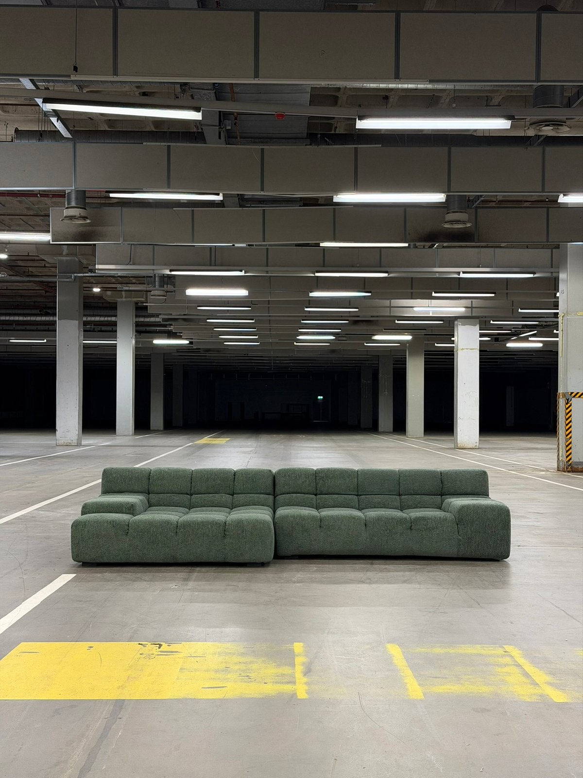 B&B Italia Tufty Time Bank | Groen | NIEUWSTAAT + Garantie, Huis en Inrichting, Hoekbank, 300 cm of meer, Ophalen of Verzenden