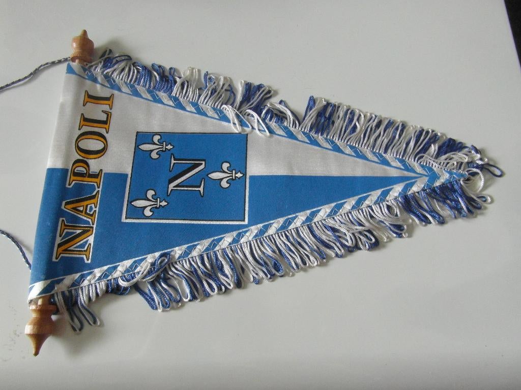 voetbal vaantje 1978 serie van SSC Napoli, Ophalen of Verzenden, Zo goed als nieuw, Buitenlandse clubs, Vaantje of Sjaal