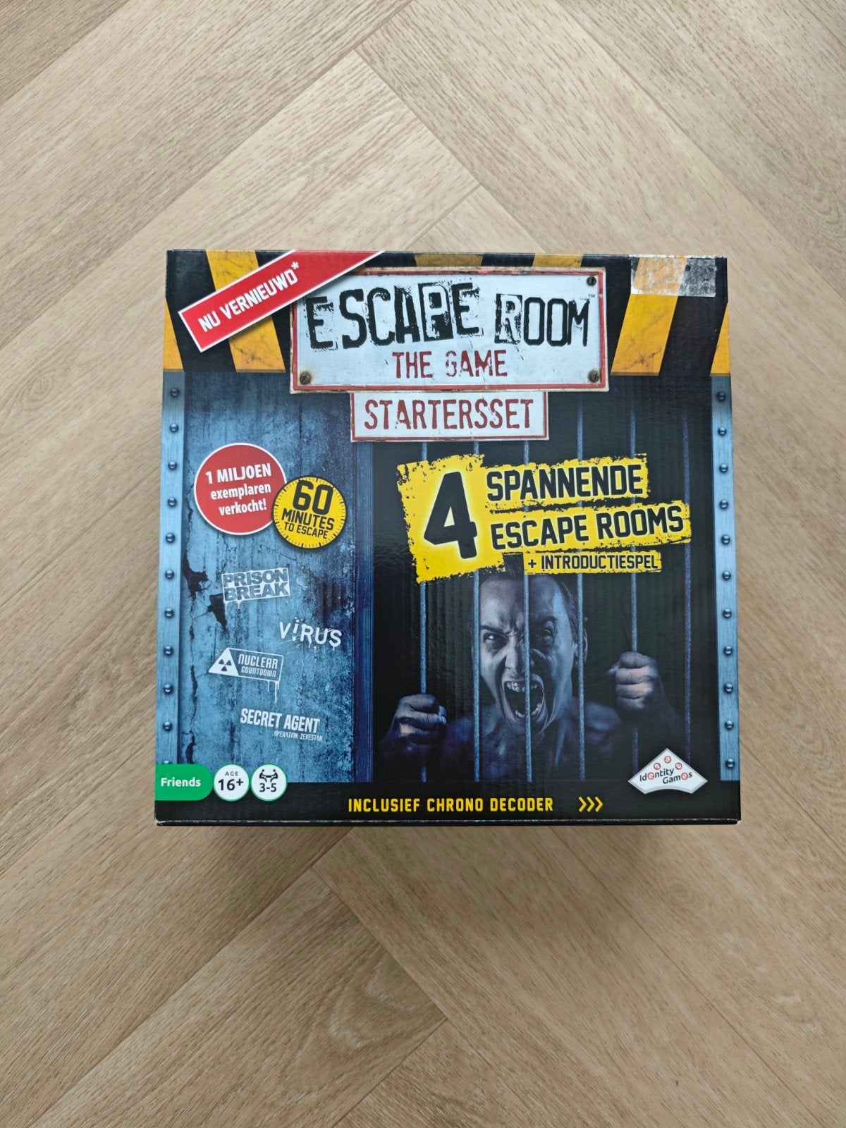 Escape Room The Game Startersset - 4 Spannende Escape Rooms, Drie of vier spelers, Ophalen of Verzenden, Nieuw, Identity Games