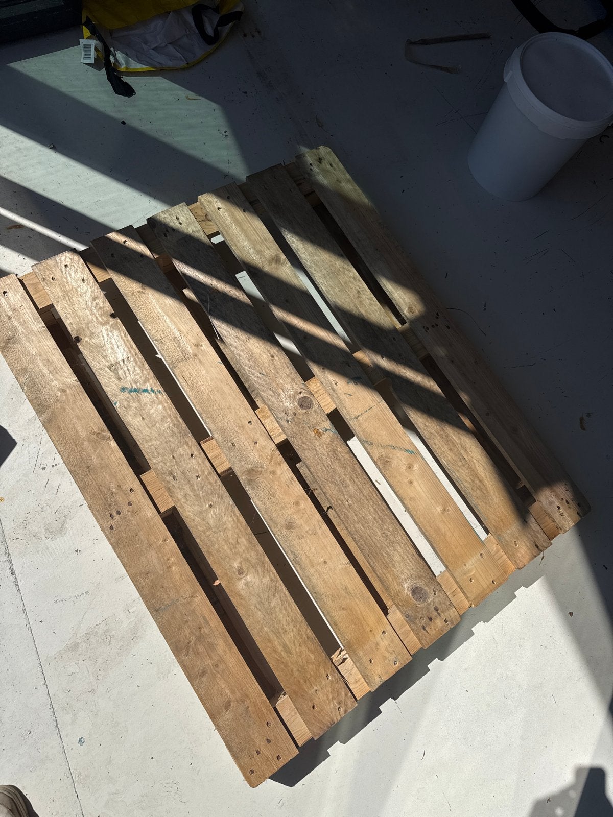 Euro pallet - gratis ophalen, Doe-het-zelf en Verbouw, Hout en Planken, Ophalen, Gebruikt, Pallet