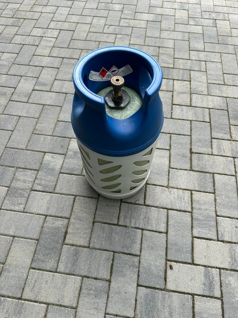 I light licht gewicht kunststof gasfles, Ophalen, Gebruikt