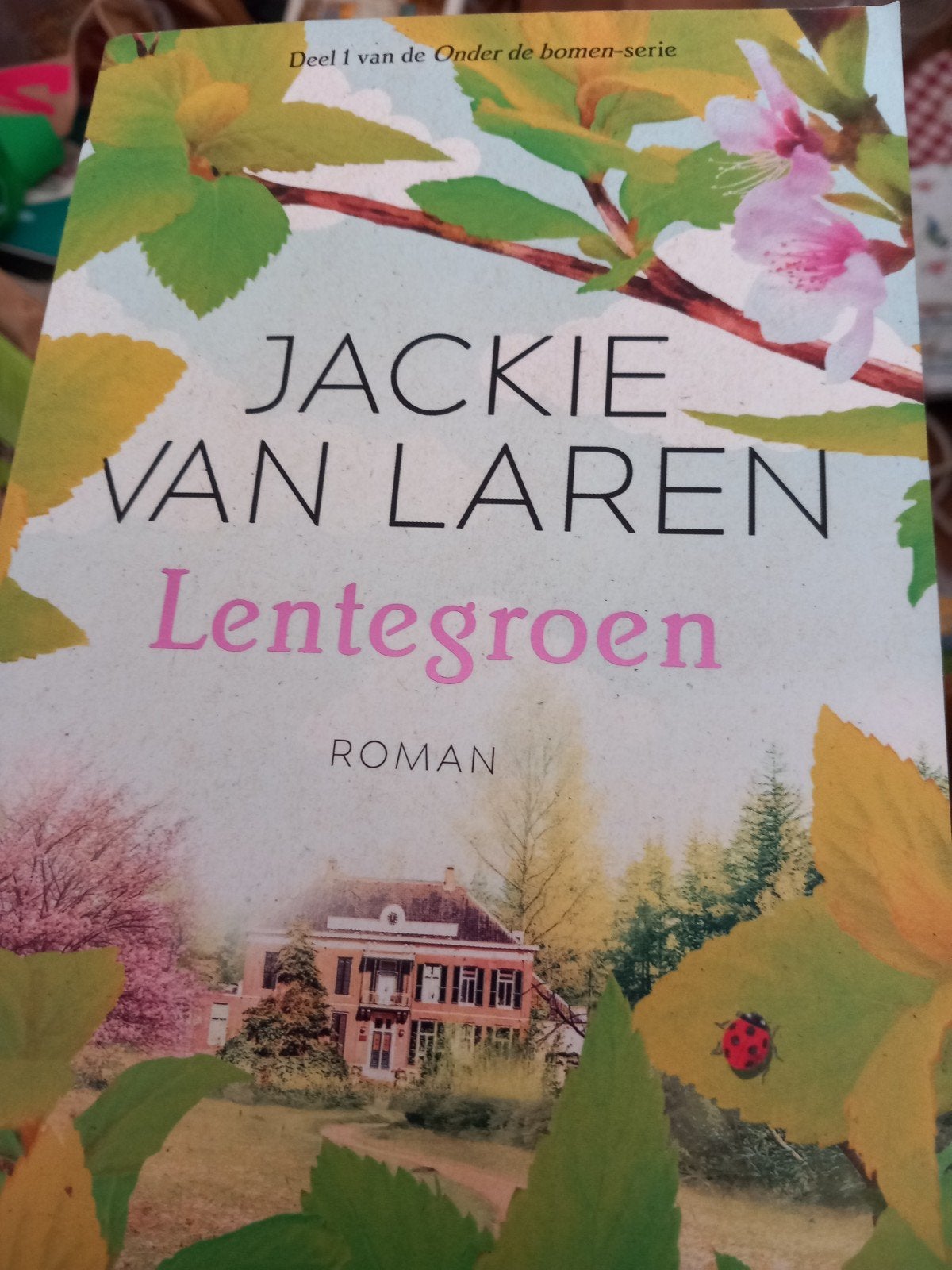 Jackie van Laren - Lentegroen, Ophalen of Verzenden, Zo goed als nieuw, Jackie van Laren