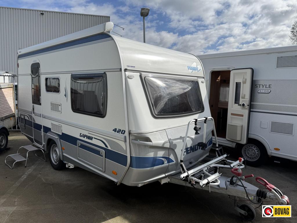Fendt Saphir 420 QF +mover+luifel+fietsendrag, Caravans en Kamperen, Caravans, Bedrijf, tot en met 4, 750 - 1000 kg, Treinzit