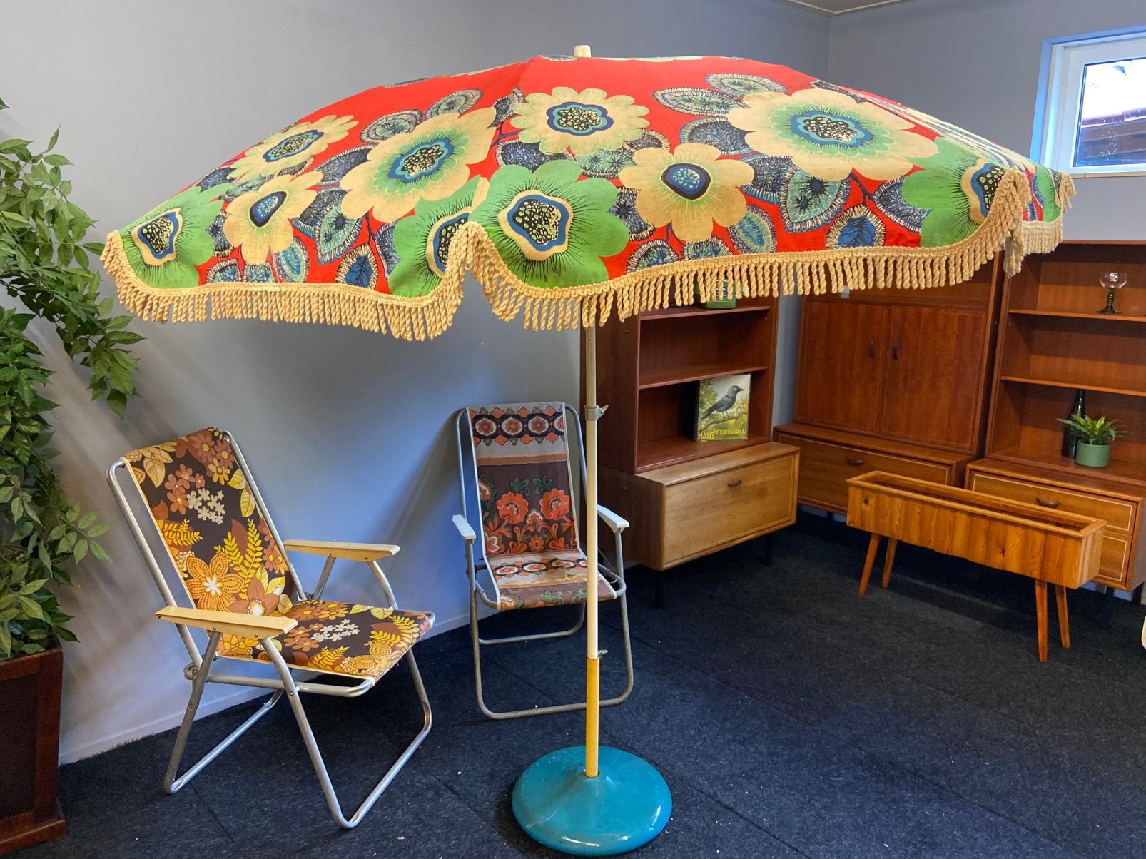Vintage jaren 60/70 parasol met franjes voor decoraties, Tuin en Terras, Ophalen, Gebruikt, Nvt, Nvt