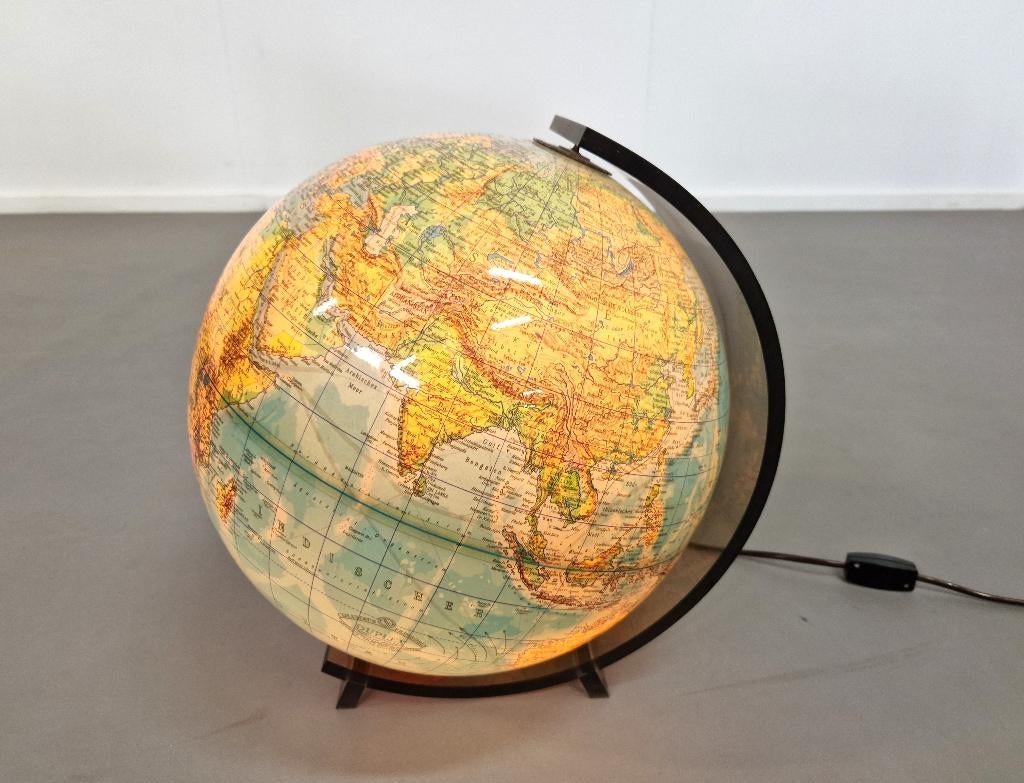 Space Age Plexi Wereldbol met Lamp, -, -, Ophalen of Verzenden, -