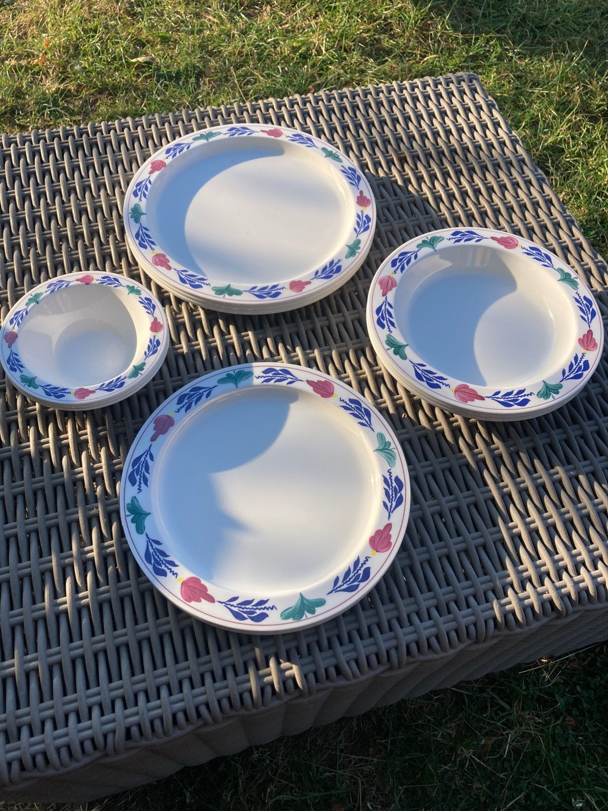 Net Setje mepal kunstof camping service boerenbont motief, Ophalen, Zo goed als nieuw