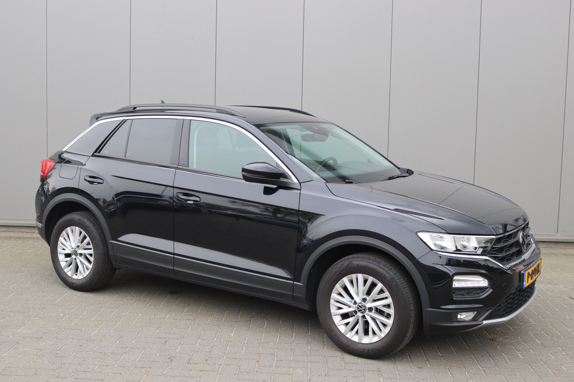 Volkswagen T-Roc 1.0 TSI Style Business Adaptive-cruise/Park, Auto's, Volkswagen, 12 maanden, Stof, Gebruikt, Euro 6