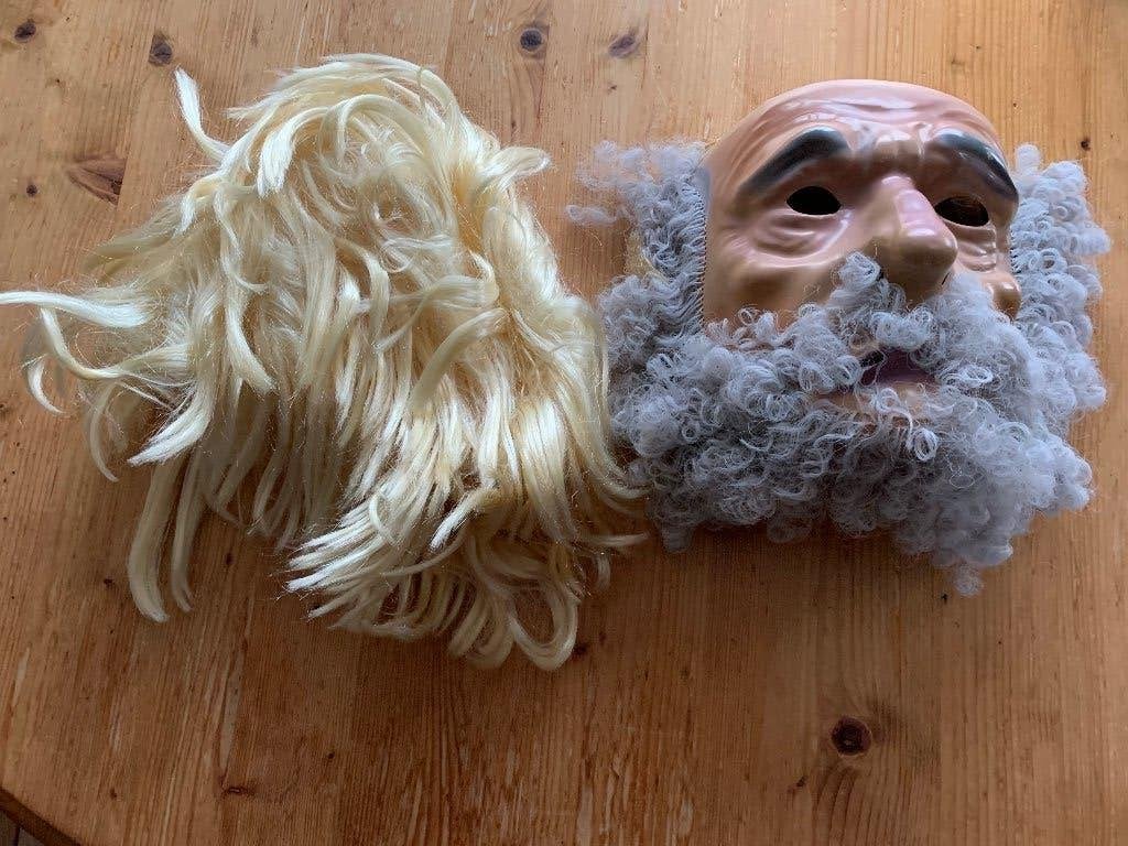 Mombakker en pruik, Ophalen of Verzenden, Zo goed als nieuw, Carnaval, Accessoires