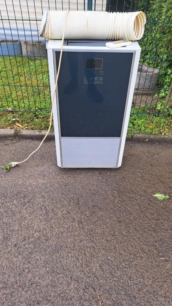 Mobiele airco met afvoerslang en afstandsbediening, Gebruikt, Minder dan 60 m³, 3 snelheden of meer, Ophalen of Verzenden