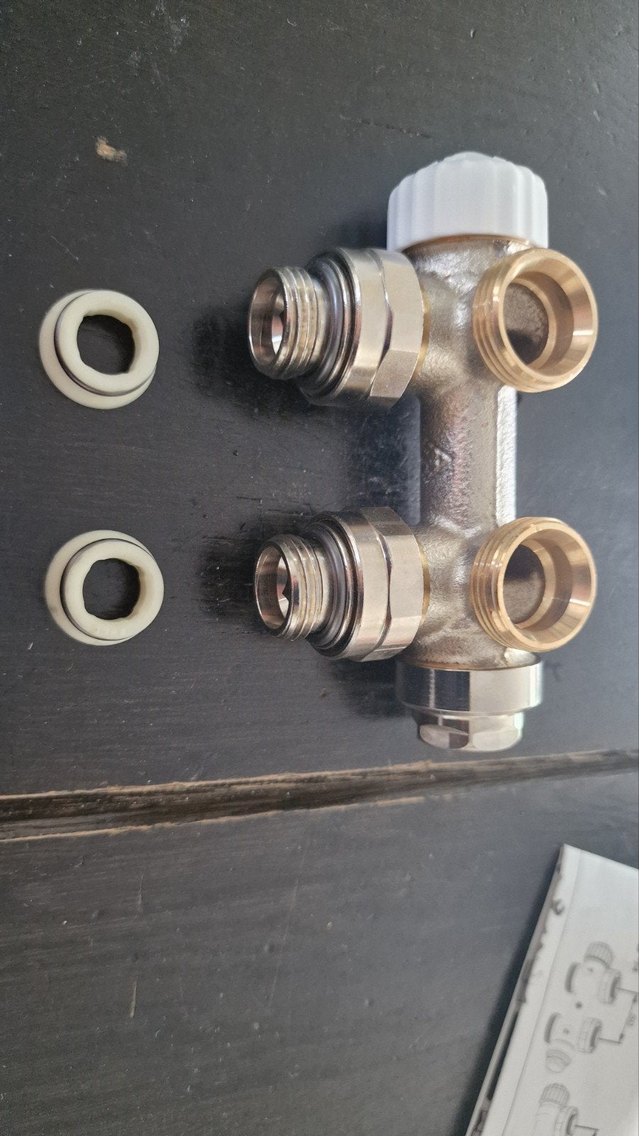 IMI Heimeier Multilux 2-pijps onderblok 1/2"  vernikkeld, Ophalen of Verzenden, Nieuw, Douche