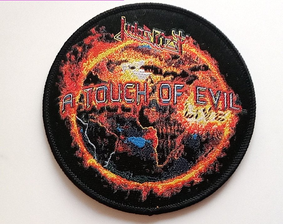 Judas Priest limited edition a touch of evil patch j80, Verzamelen, Ophalen of Verzenden, Nieuw, Kleding