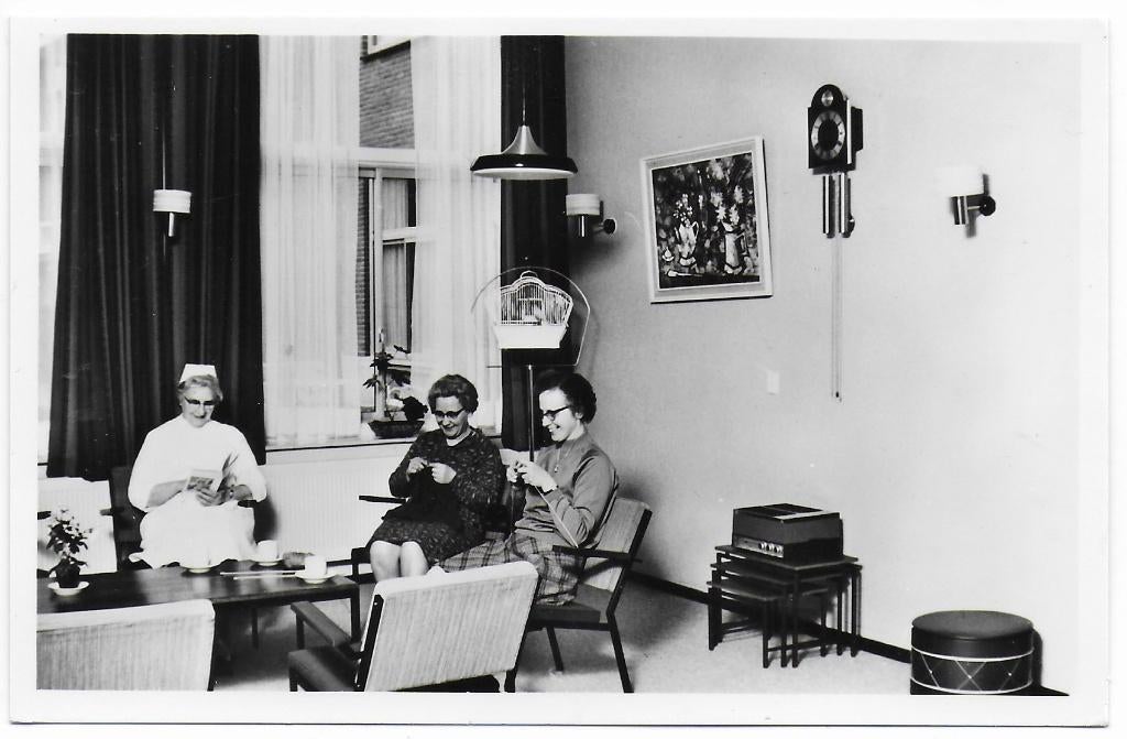 Mijdrecht Zithoek Huize Gerardus Majella Ansichtkaart B6826, Ophalen of Verzenden, 1960 tot 1980, Ongelopen