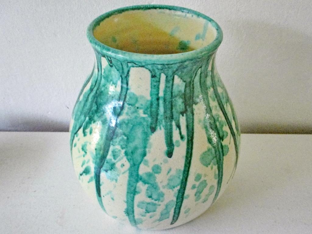 Vaas vanille met lichtgroen mint turkoise kleur vaso vintage, Ophalen of Verzenden