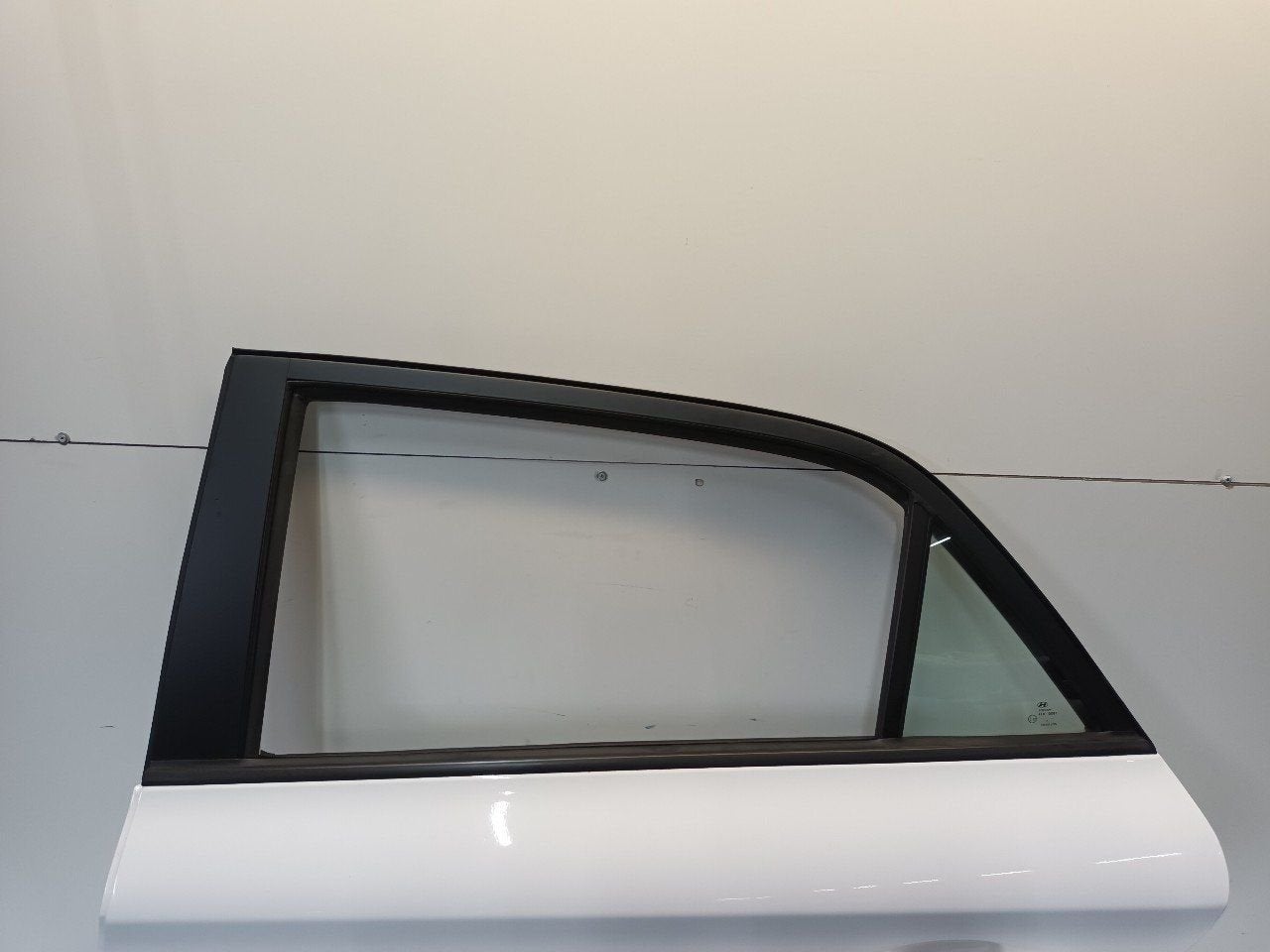 Portier links achter Hyundai i20, Onderdelen@venauto.nl, Van der Ven Autorecycling B.V., Gebruikt, Ettenseweg 76, 4706 PB Roosendaal, The Netherlands