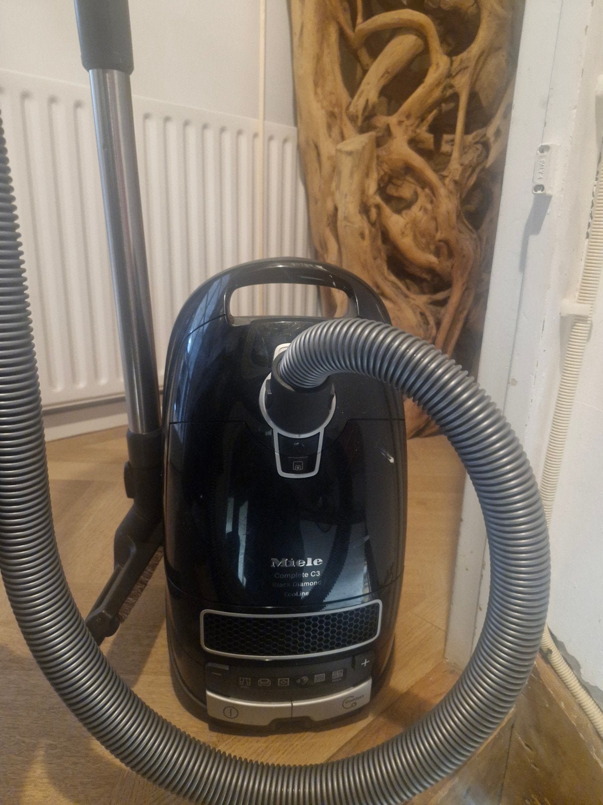 Motor defect Miele Complete C3 PowerLine Sledestofzuiger, Witgoed en Apparatuur, Stofzuigers, Gebruikt, 1600 tot 2000 watt, Geschikt voor harde vloeren