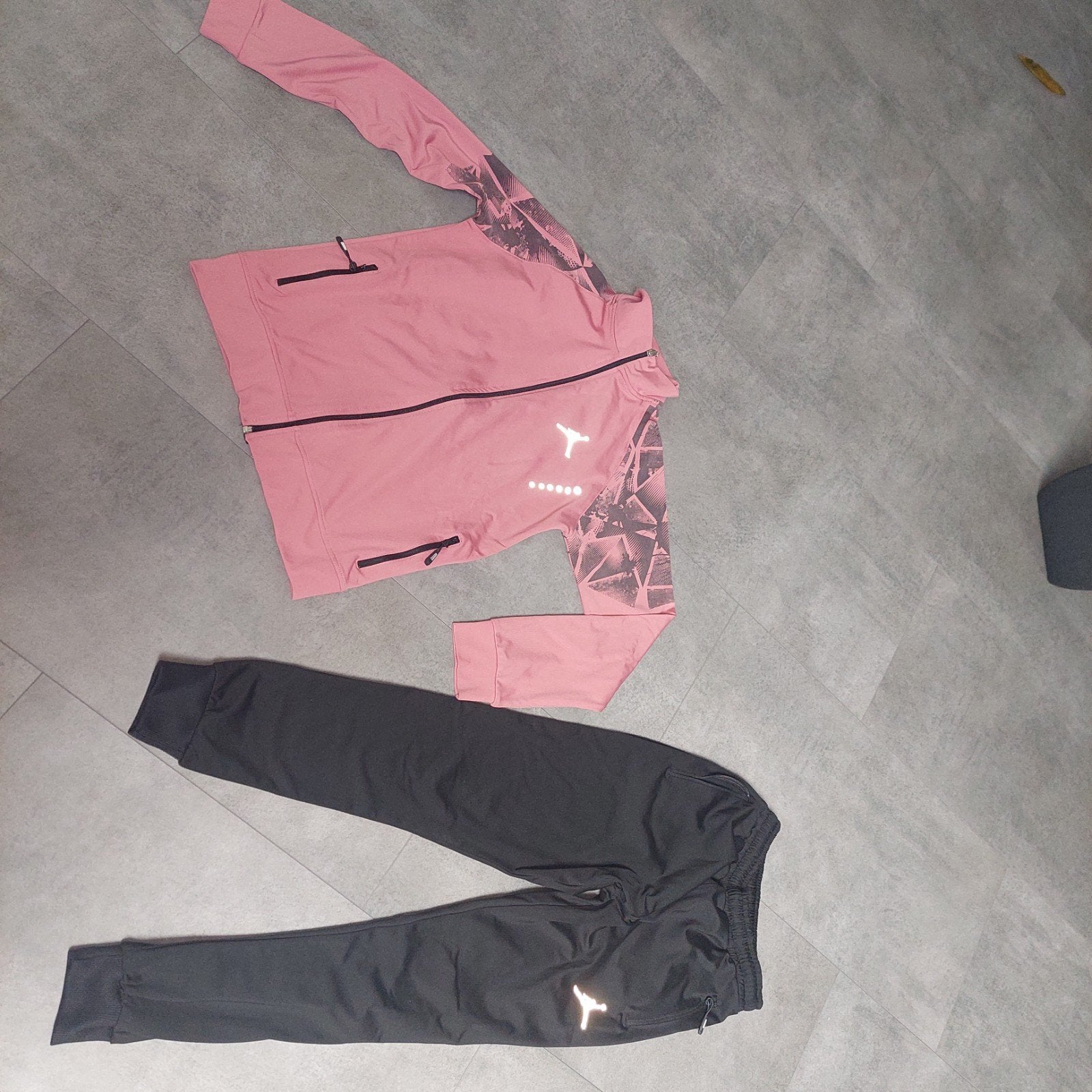 Heerlijk comfy trainingspak Jordan dri-fit 176, Ophalen of Verzenden