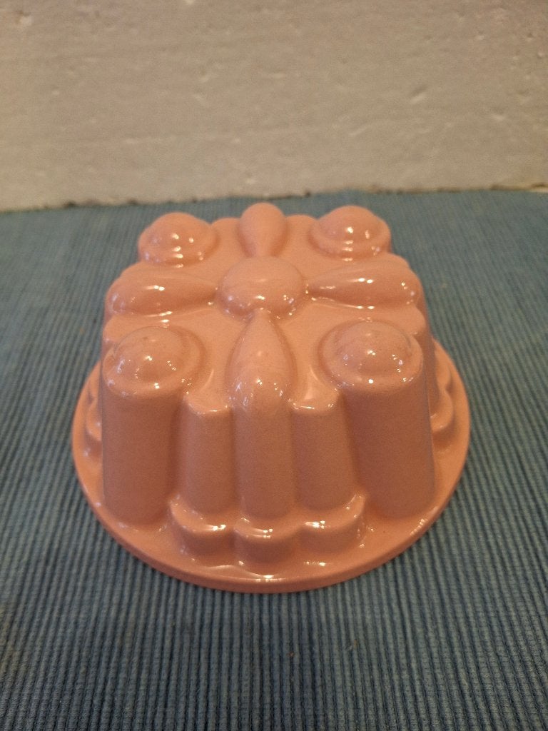 Petrus Regout - mooie kleine roze puddingvorm, Ophalen of Verzenden