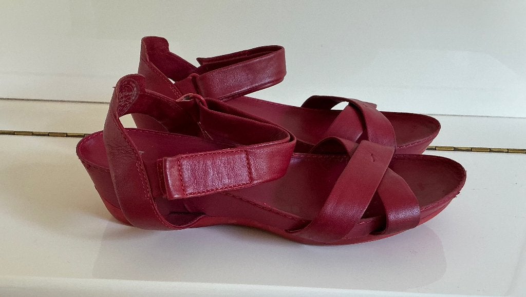 Rode sandalen merk Camper maat 38, Kleding | Dames, Camper, Gedragen, Rood, Sandalen of Muiltjes