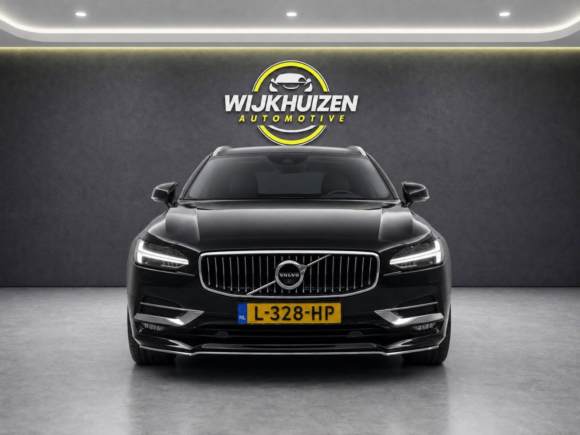 Volvo V90