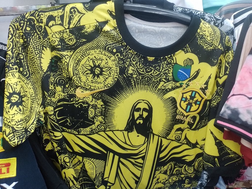 Uniek Brazilië Voetbalshirt -  maat s m l xl, Maat M, Verzenden, Nieuw, Shirt
