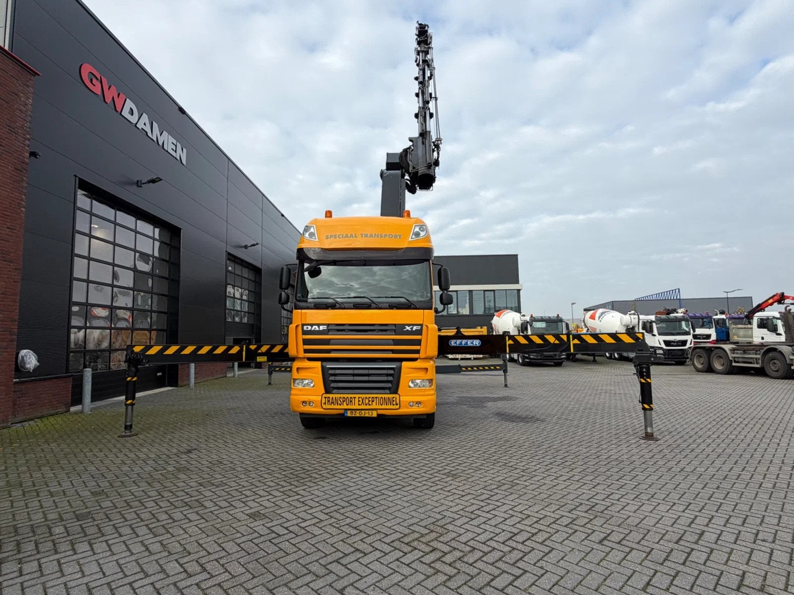 DAF XF 105 510 8x4 Effer 1355/8S Jib 6S Retarder (bj 2011), Auto's, Euro 5, 510 pk, Adaptive Cruise Control, DAF