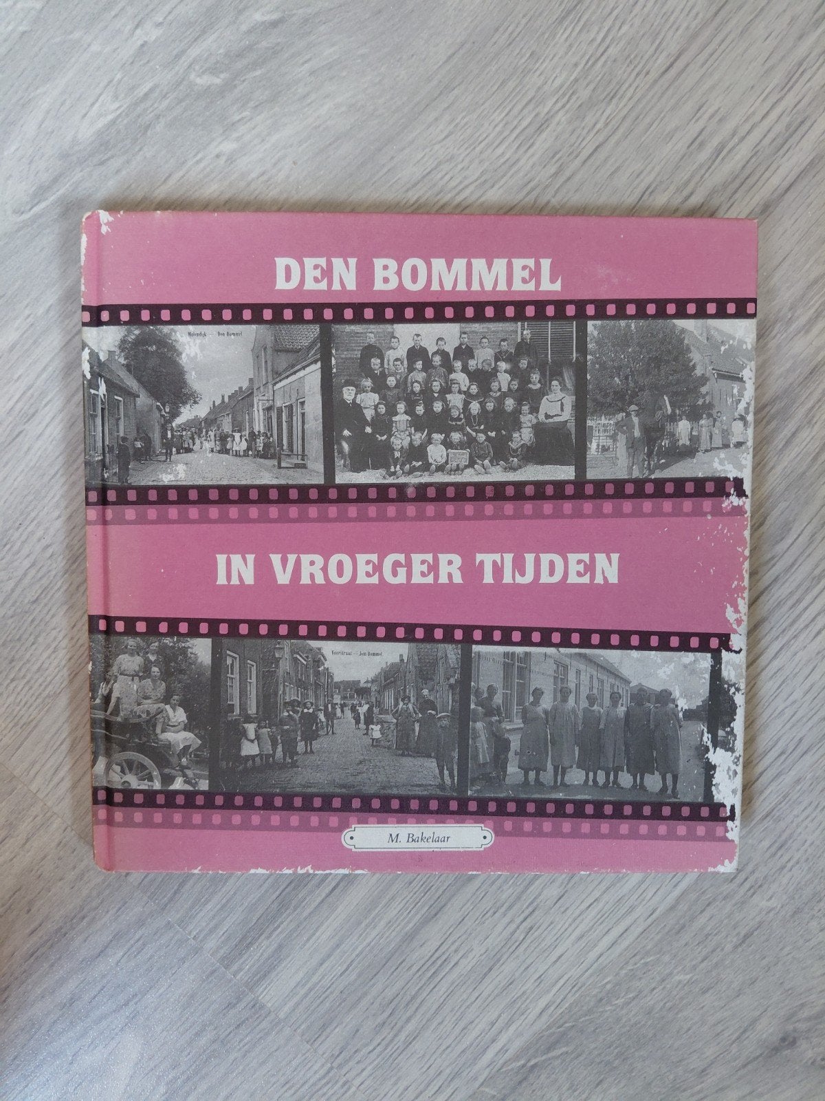M.Bakkelaar  Den Bommel, Ophalen of Verzenden, Gelezen