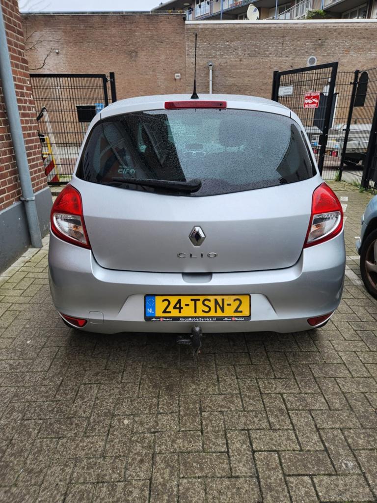 Renault Clio 1.2 16V 55KW 5-DRS E4 2012 Grijs, Auto's, Voorwielaandrijving, Euro 5, 74 pk, 4 cilinders