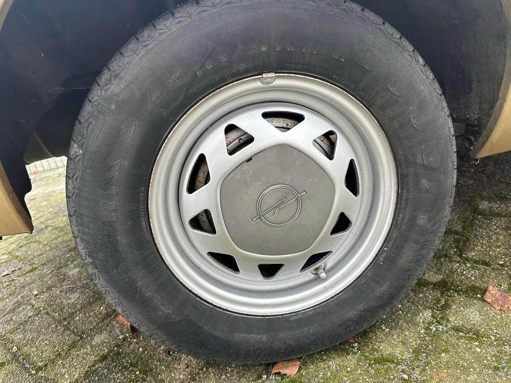 Gebruikte 4x  Opel manta b Velg met Band 185/70R13, Ophalen of Verzenden, Gebruikt