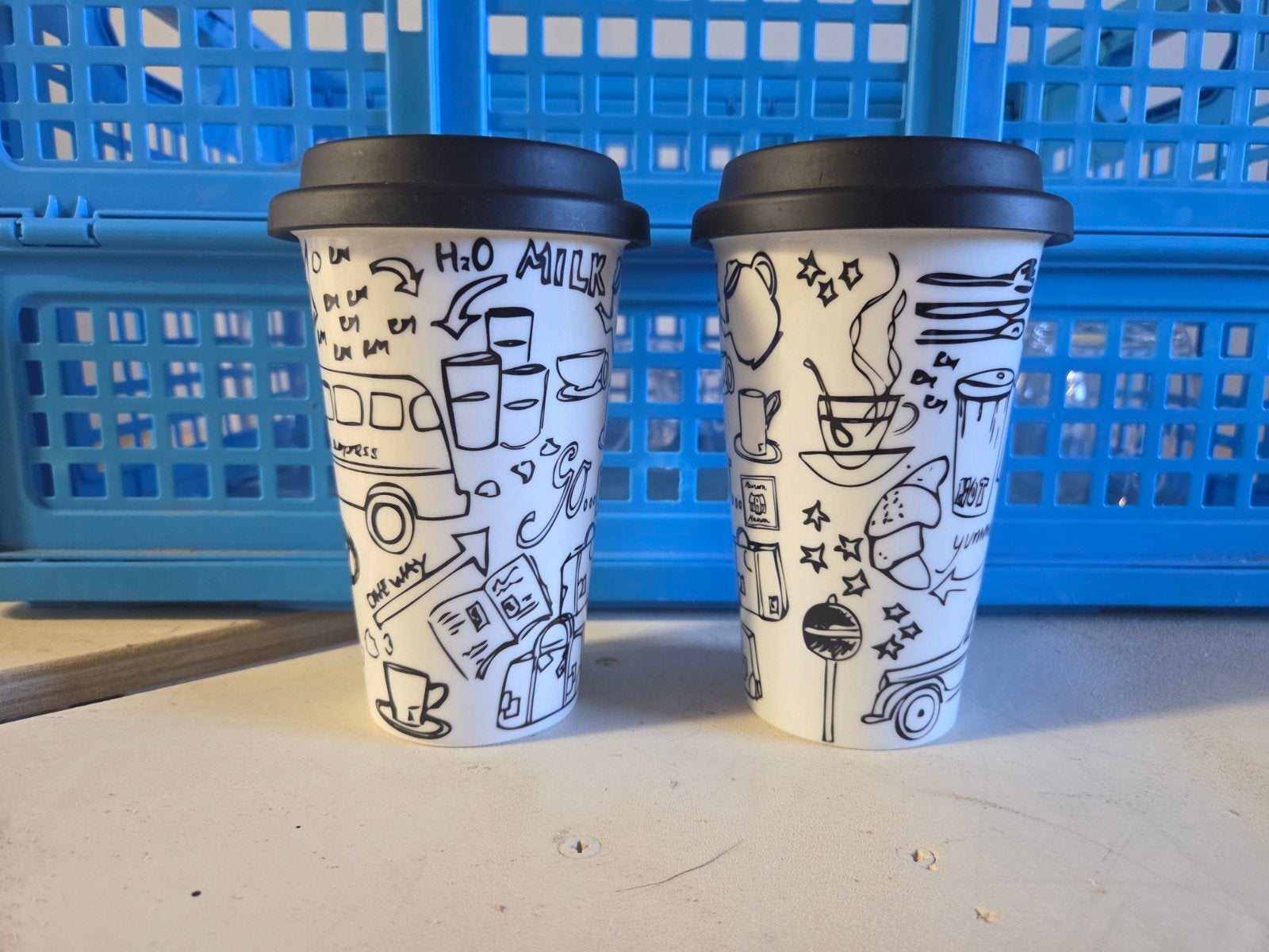 Riviera Maison Coffee to go bekers (2 stuks), Gebruikt, Ophalen of Verzenden, Steen/keramiek, Wit