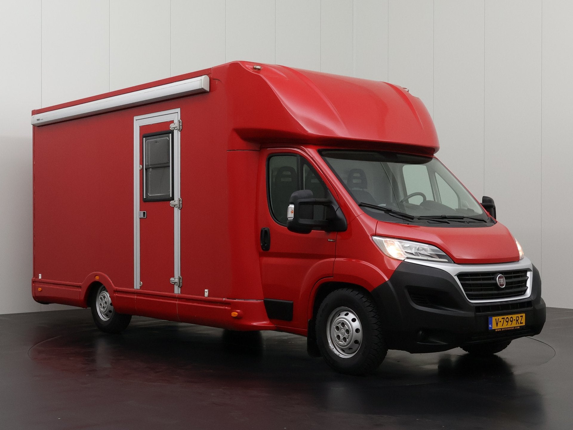 Fiat Ducato 2.3MultiJet 130PK Mobiel Kantoor | Showroom | Na, Auto's, Gebruikt, Euro 6, Origineel Nederlands, Grijs