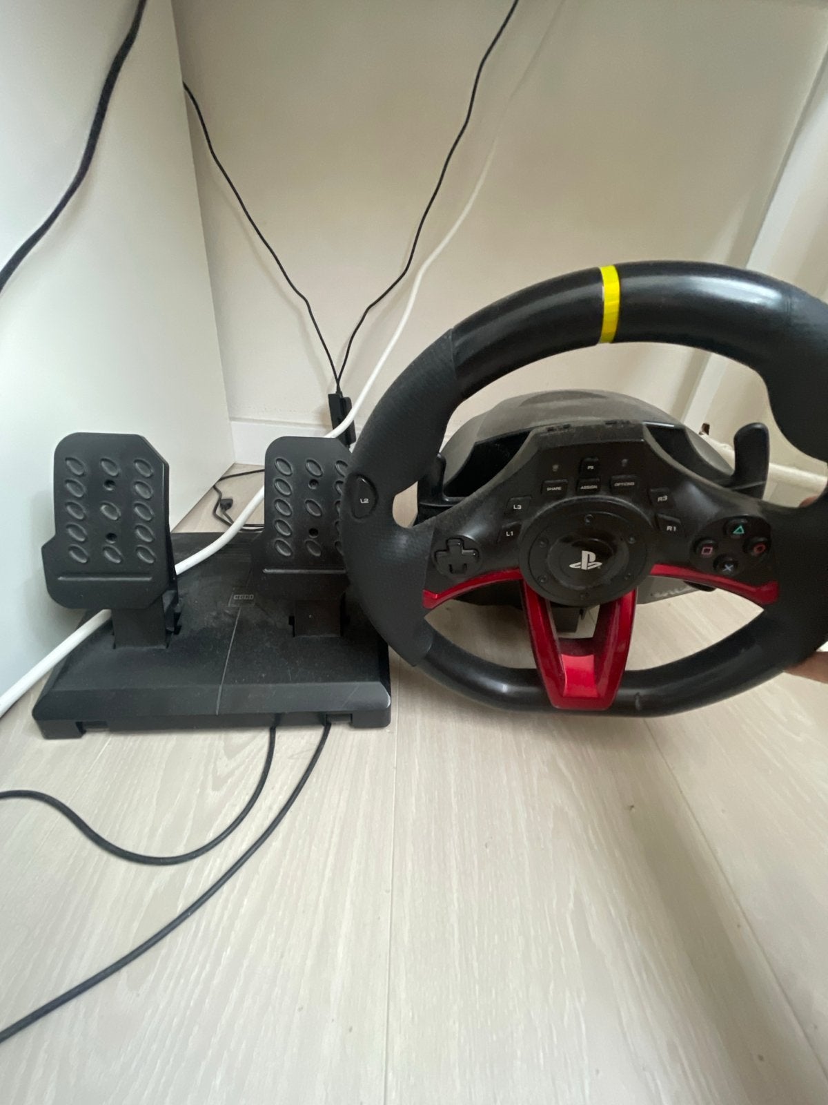 PS4 racestuur met gaspedalen, Ophalen, Gebruikt, Zwart