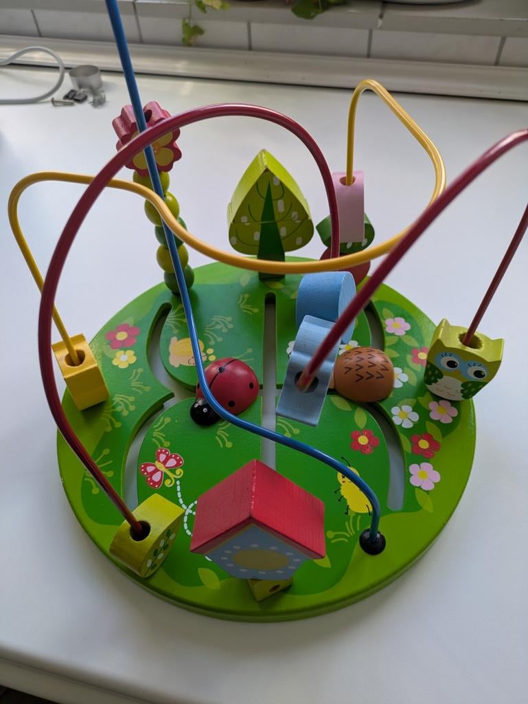 Houten kralenspiraal met dieren en boom, Kinderen en Baby's, Speelgoed | Houten speelgoed, Ophalen of Verzenden, Overige typen