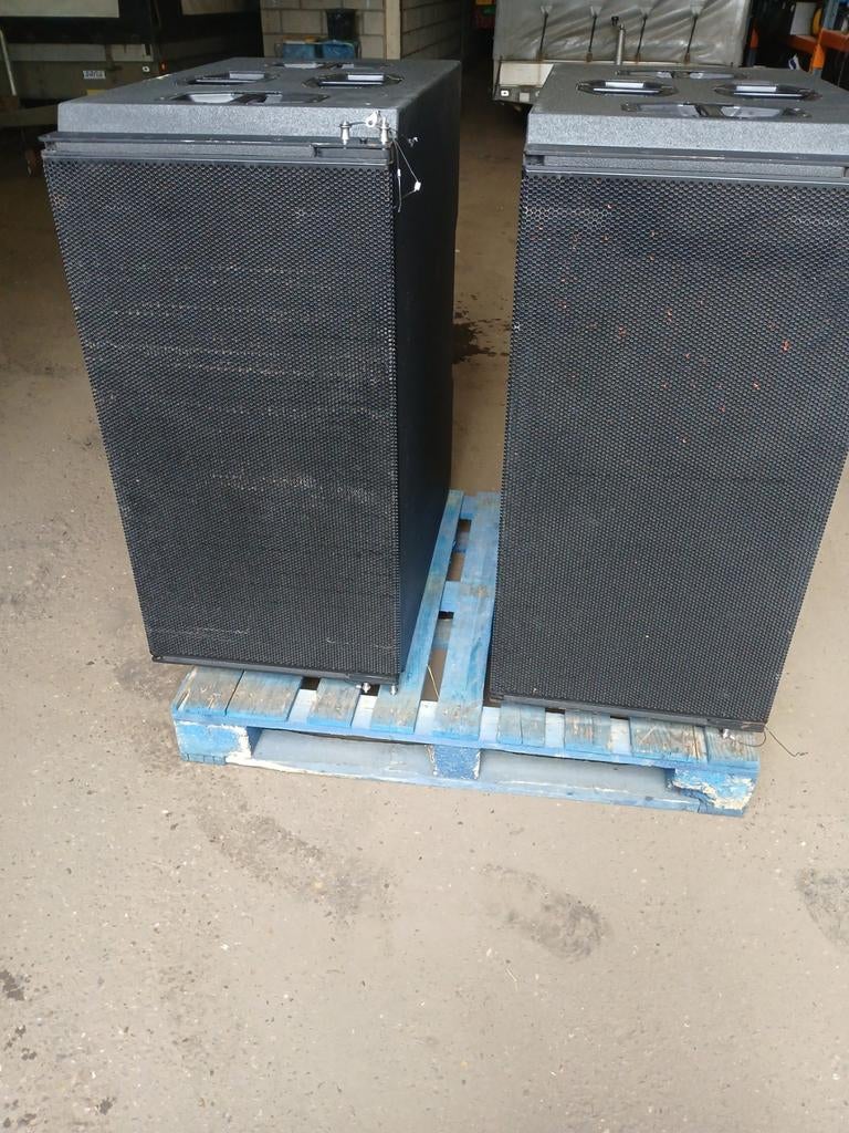 D&B J-SUB Subwoofers, Subwoofer, Zo goed als nieuw, 120 watt of meer, Ophalen