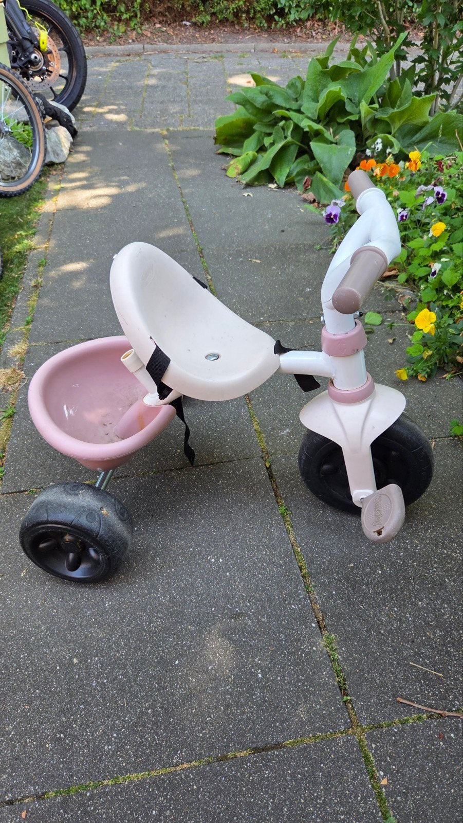 Smoby driewieler met duwstang, Fietsen en Brommers, Ophalen, Gebruikt, Duwstang