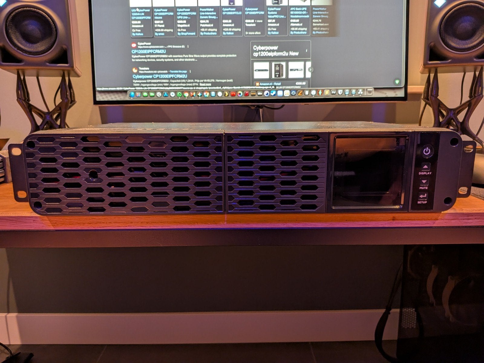 CyberPower CP1200EIPFRM2U UPS - Zo goed als nieuw, Computers en Software, Noodvoedingen (UPS), Ophalen, Zo goed als nieuw