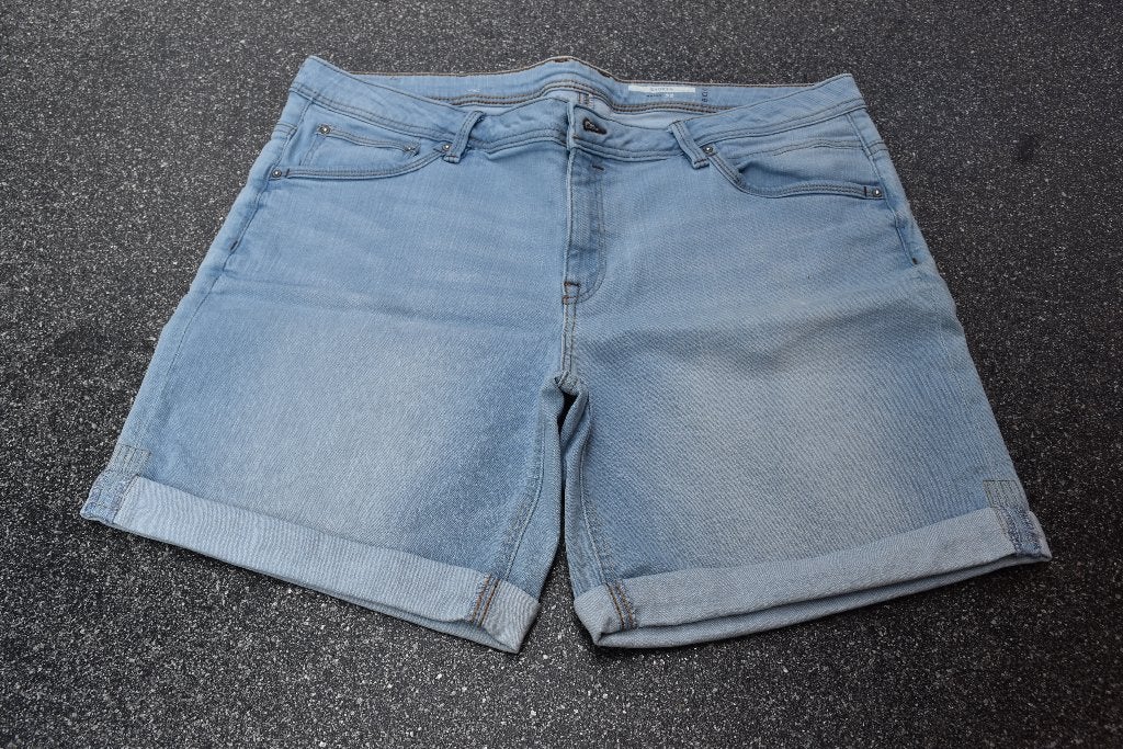 Jeansshort EDC maat 32, Blauw, Ophalen of Verzenden, Zo goed als nieuw, W33 - W36 (confectie 42/44)