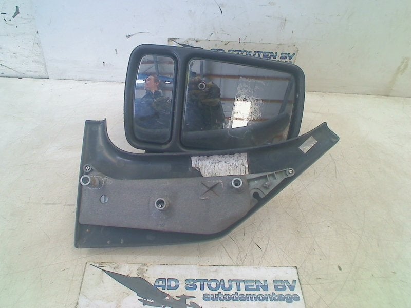 Spiegel Links Renault Master II (FD/HD) (2006-08/2010-04), Gebruikt, Renault Deutschland AG, Dialog.deutschland@renault.de, Peter-Huppertz-Straße 5, Köln 51063, , Duitsland