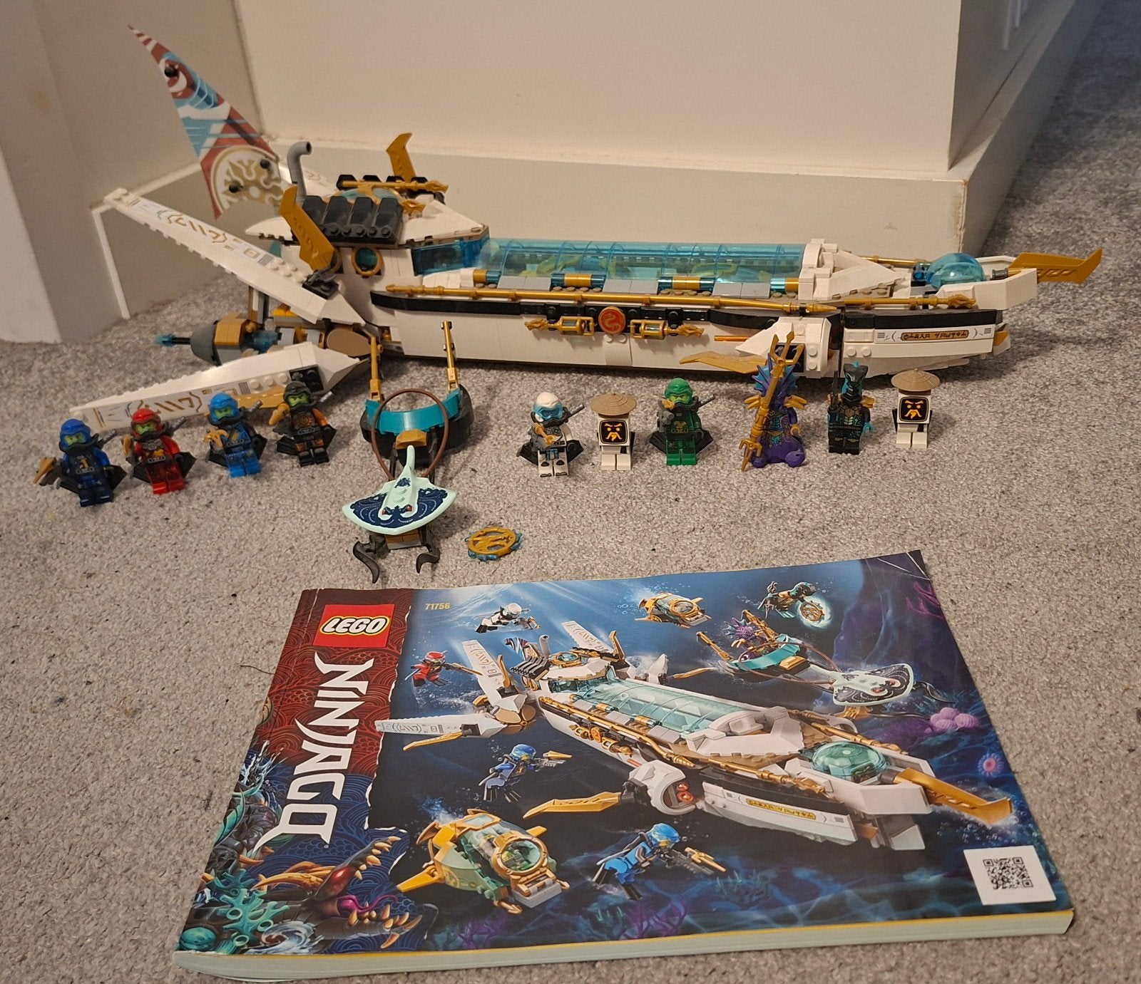 LEGO Ninjago Hydro Bounty (71756) met minifiguren, Ophalen of Verzenden, Zo goed als nieuw