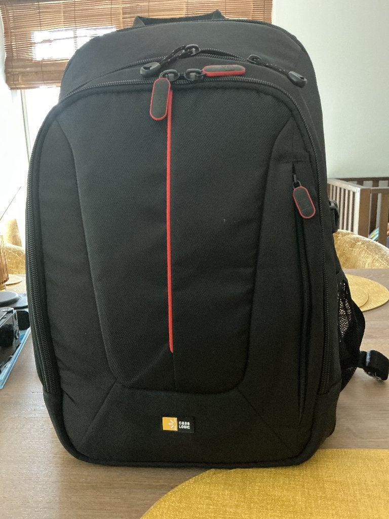 Cameratas Case Logic DCB-309 z.g.a.n. 2x gebruikt, Rugtas, Zijvakken, Ophalen of Verzenden, Zo goed als nieuw