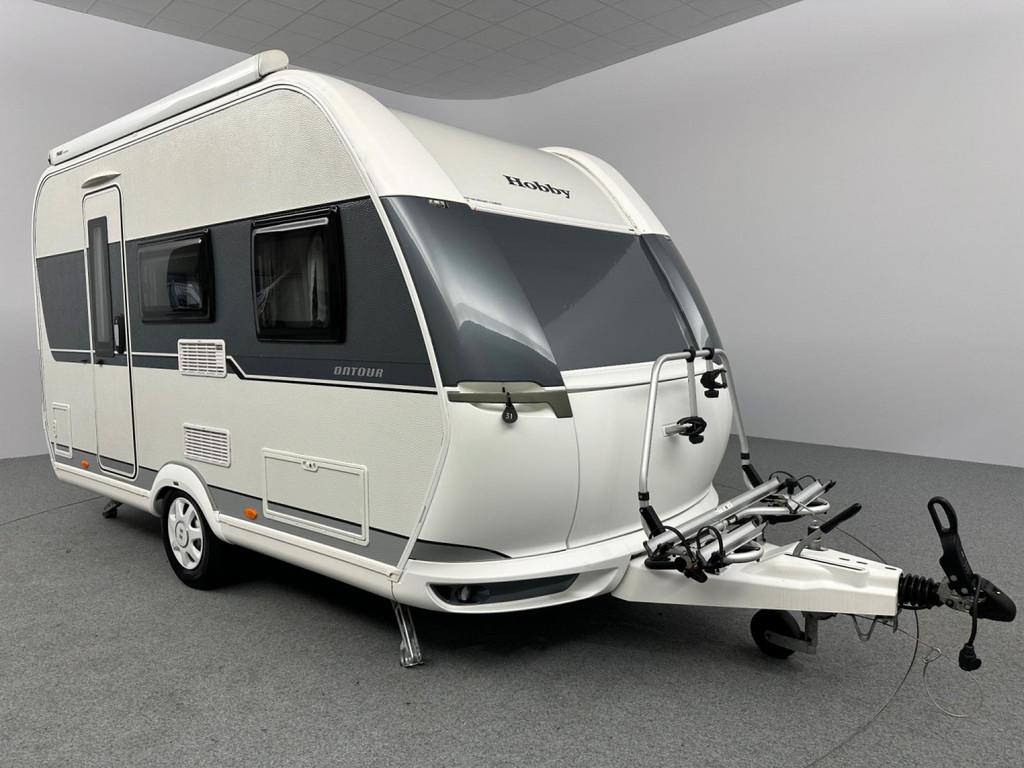 Hobby On Tour 390 SF Cassetteluifel Fdrager INCL. STALLING, Vast bed, Hordeur, Hobby, Bedrijf