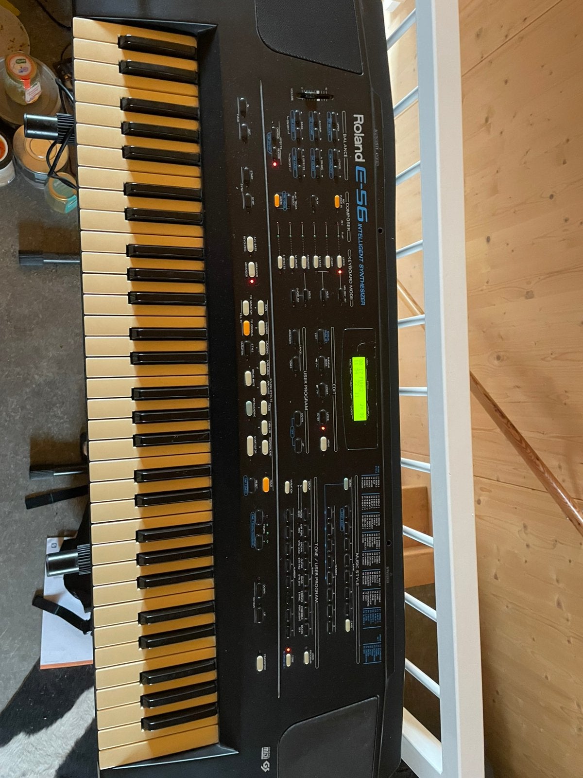 Roland E56 keyboard, Ophalen, Roland, Aanslaggevoelig, 61 toetsen
