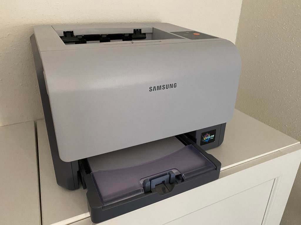 Kleuren laserprinter Samsung CLP-300N, Computers en Software, Ophalen, Gebruikt, Printer, Kleur printen