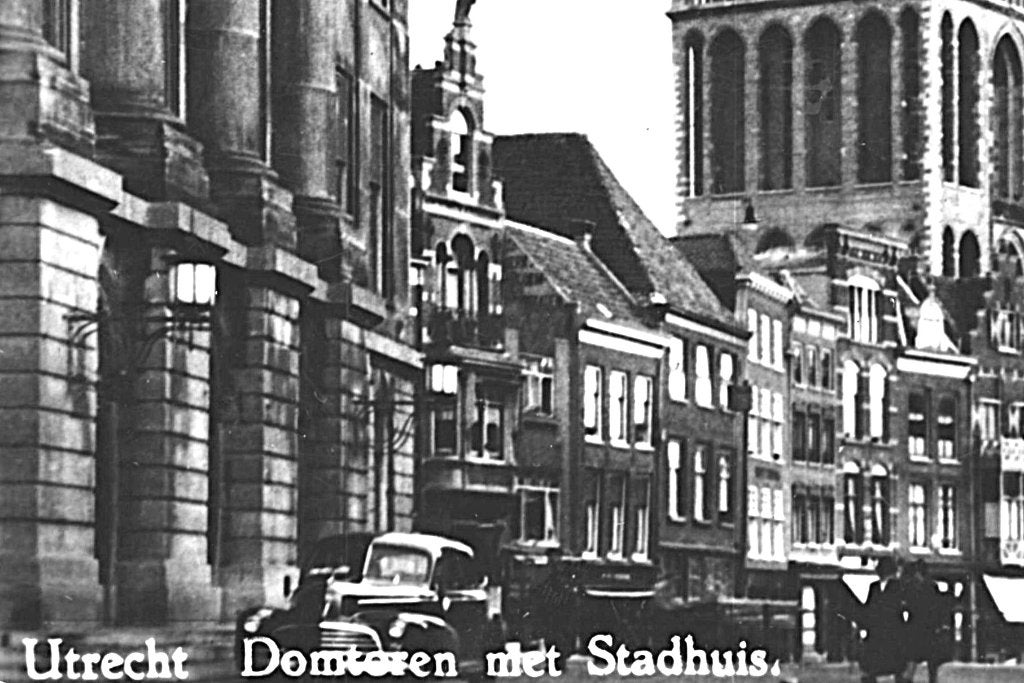 968564	Utrecht	Domtoren	Stadhuis	jr 50	Postzegel afgeweekt, Ophalen of Verzenden, 1940 tot 1960, Gelopen, Utrecht