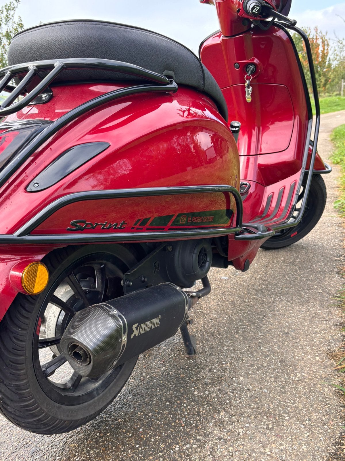 Vespa Sprint 2018 – Full Option | Carburateur | Akrapovic, Ophalen, Zo goed als nieuw, Benzine