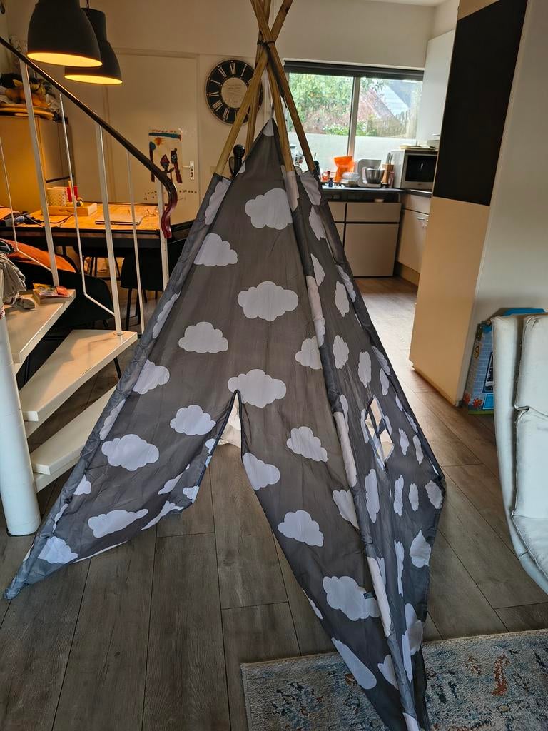 Grijze tipi tent met wolkenprint, Ophalen