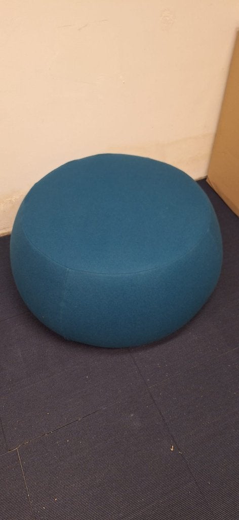 Gispen poef hocker blauw/petrol Ø 83 cm – design zitpoef, Vierkant, Zo goed als nieuw, Stof, 50 tot 75 cm