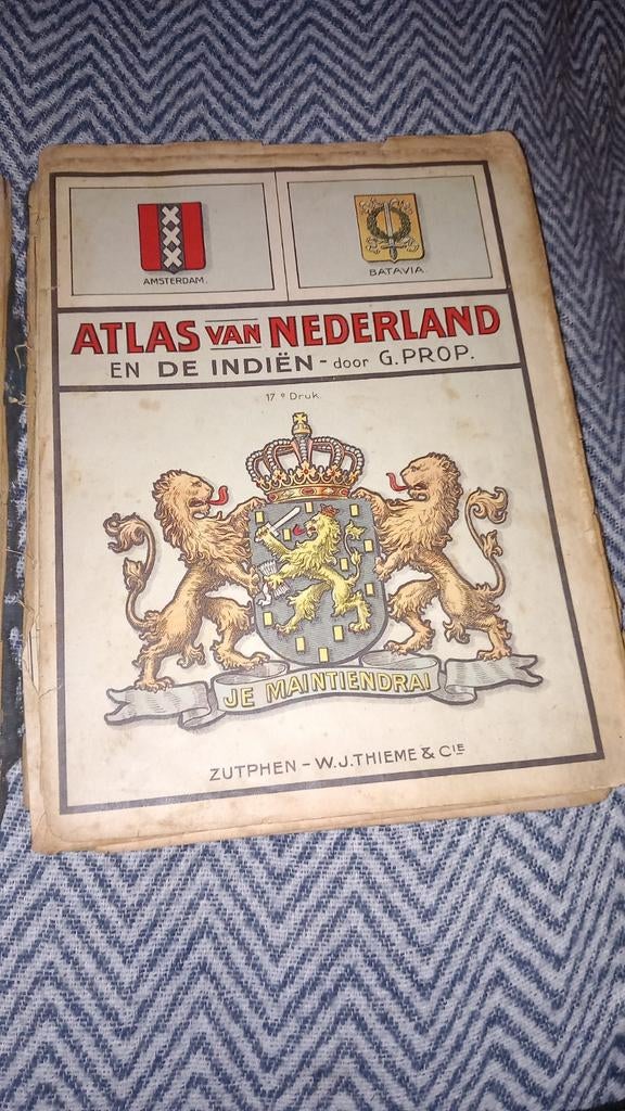 Hele oude atlas, Overige atlassen, 1800 tot 2000, Wereld, Ophalen
