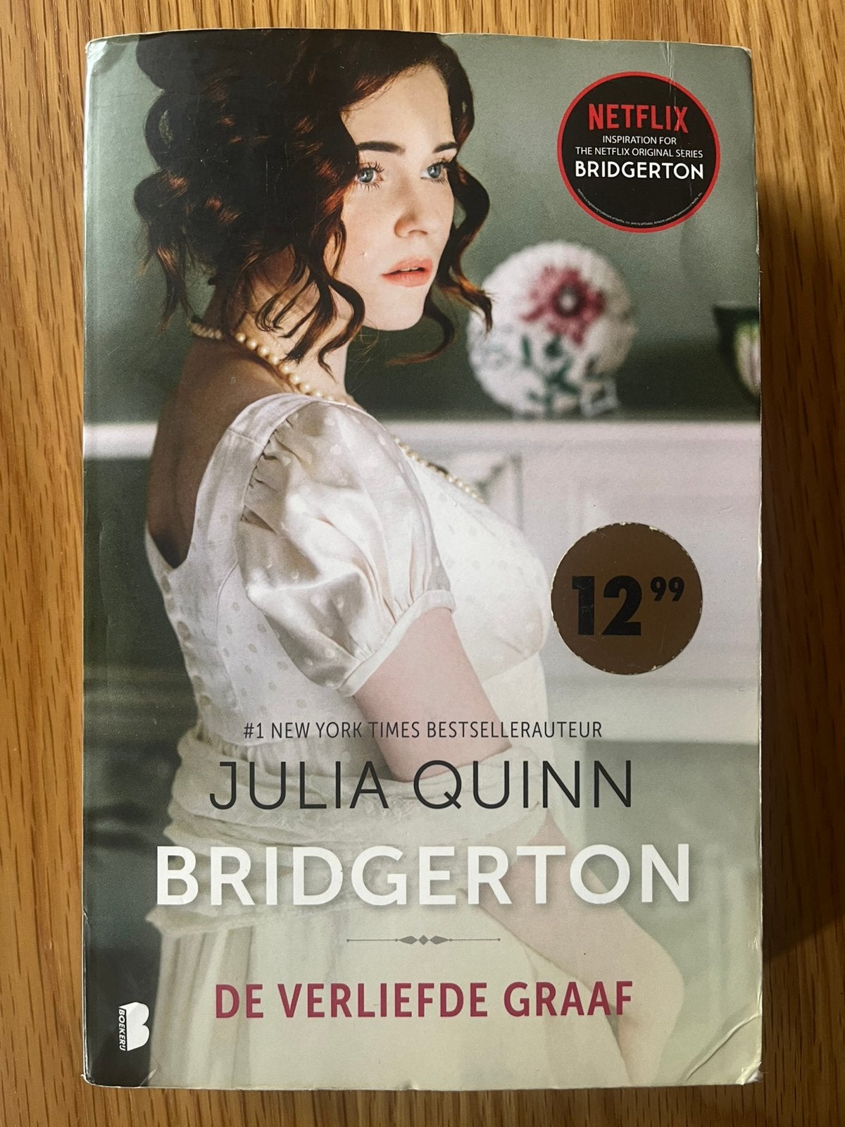 Bridgerton - Julia Quinn, Ophalen of Verzenden, Zo goed als nieuw